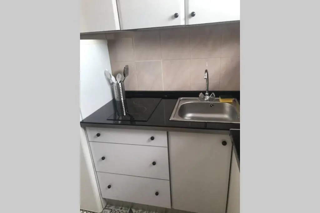 Salou Al Lado De Playa: Bonito Apartamento, Wifi Apartment